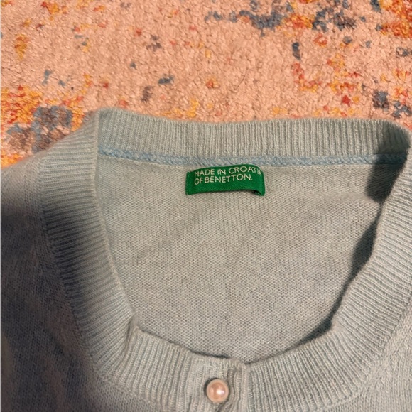 Vintage United Colors of Benetton baby blue wool/angora pearl buttons cardigan - Picture 2 of 8